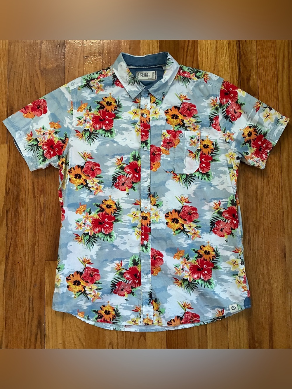 Free Planet Blue Floral Hawaiian Tropical Short-Sleeve Button-Down Shirt Men’s L